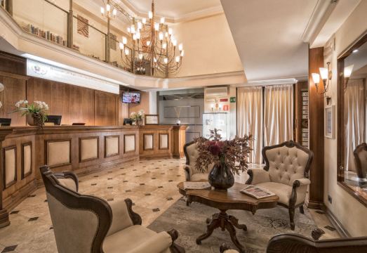 B&B Hotel Firenze Laurus al Duomo Hotel Overview