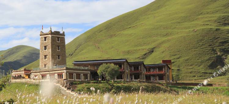 康定新都桥GangkarDzong·贡嘎宗庄园酒店图片