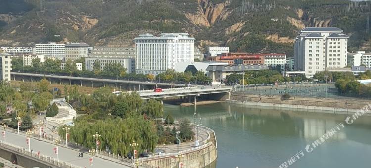 延安大学枣园南路亚朵酒店图片