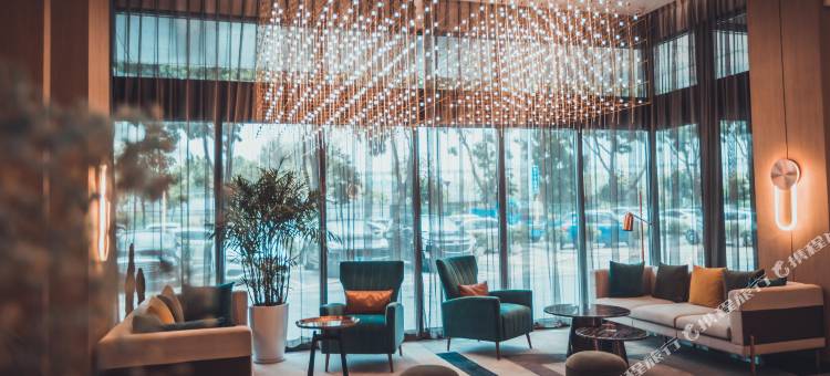 深圳宝安机场碧海湾桔子水晶酒店图片