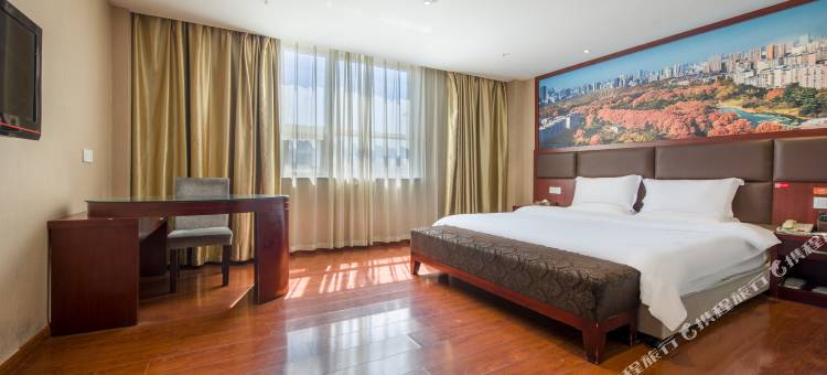 丽橙酒店·趣(武汉光谷广场杨家湾地铁站店)图片