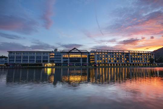 南京紫清湖温泉度假酒店(野生動物世界店)