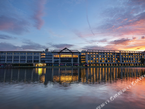 南京紫清湖温泉度假酒店(野生动物世界店)
