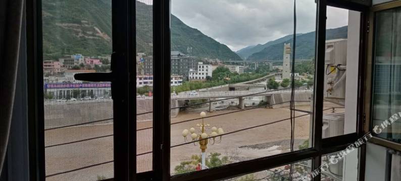 宕昌轩逸宾馆图片