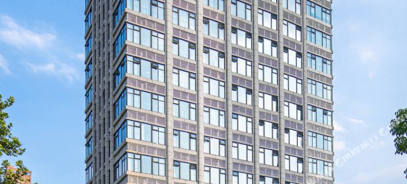 华美达酒店(武汉青山江滩店)图片