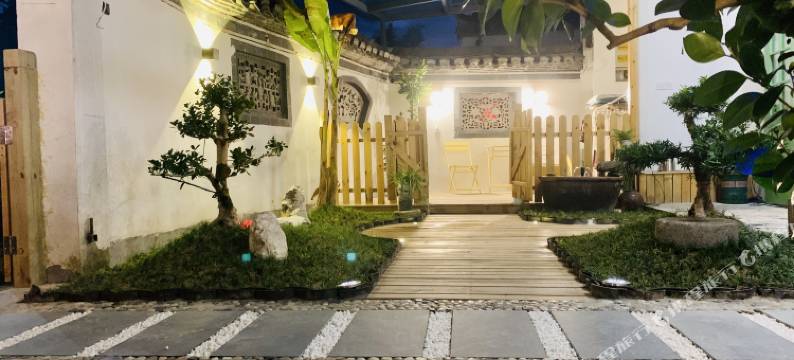 宏村十里风荷·望山观景民宿图片