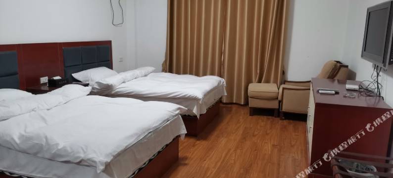 鄂州港庭酒店图片