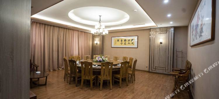 平邑金银花园酒店图片