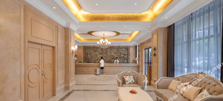 维也纳酒店(南昌红谷滩万达店)图片