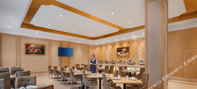 维也纳酒店(南昌红谷滩万达店)图片