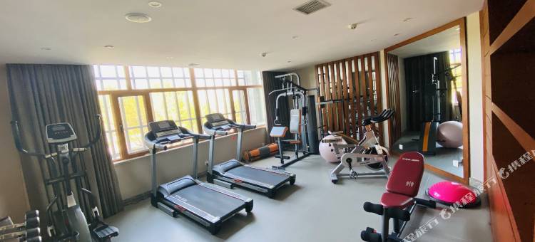 方正龙跃尊享酒店图片