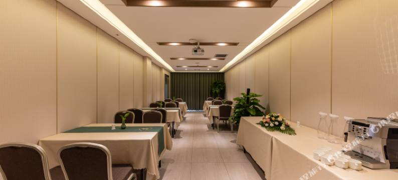 静观雅宿酒店(武汉光谷广场地质大学店)图片