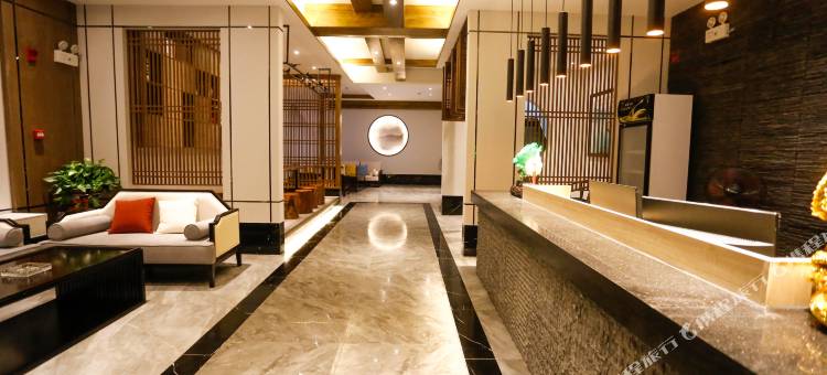 花筑·芙蓉镇聚闲阁民宿(王村古街店)图片