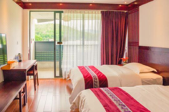 新丰花竹泉养生温泉民宿