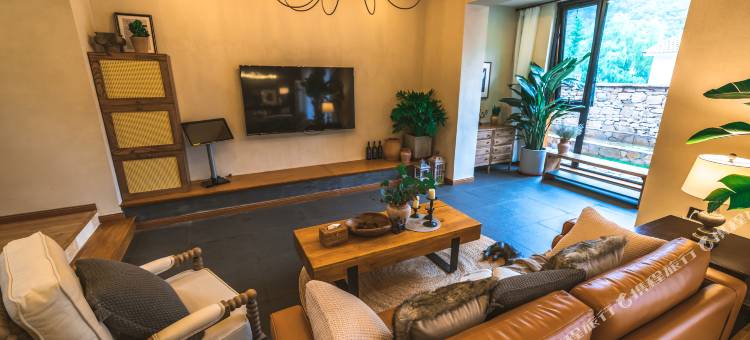 白鸟Villa汤池民宿(北京翡翠岭店)图片