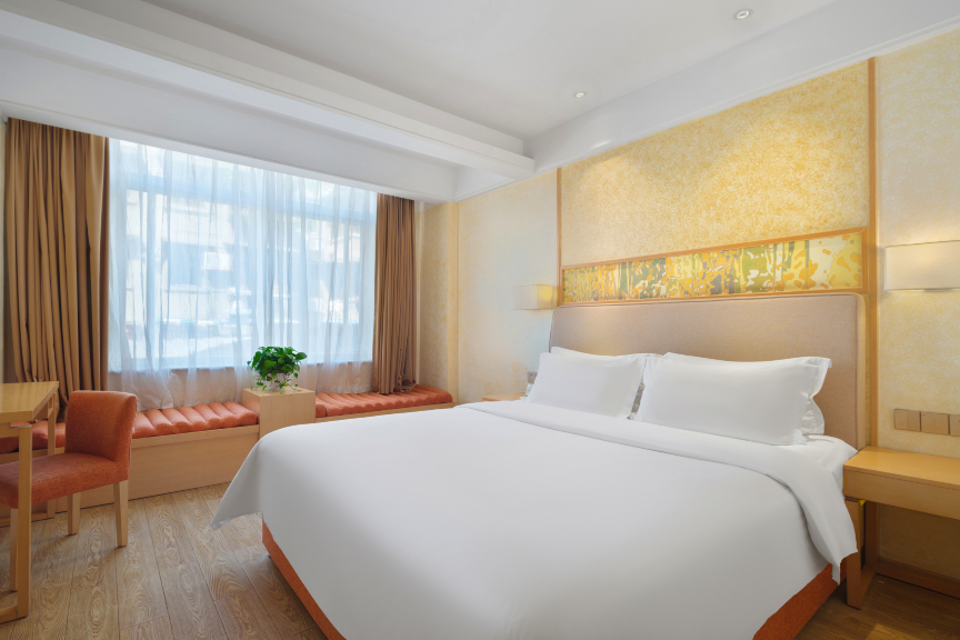 Glee All Seasons Hotel (Chengdu Chunxi Road) Hotel Overview