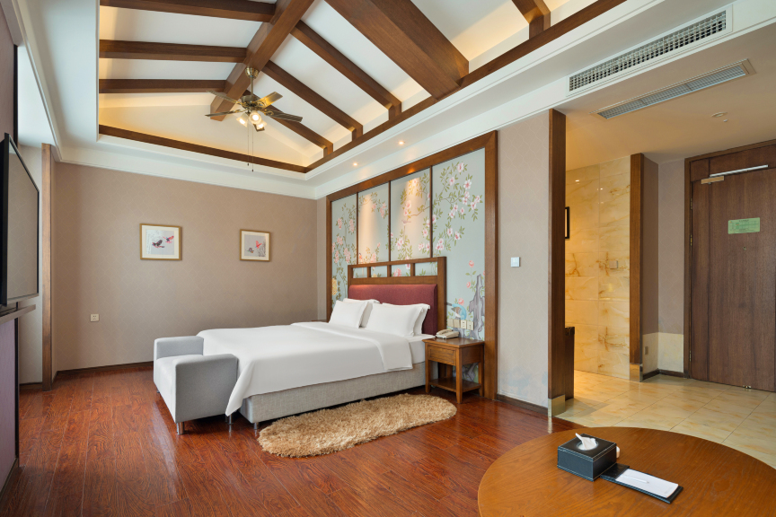 Glee All Seasons Hotel (Chengdu Chunxi Road) Hotel Overview