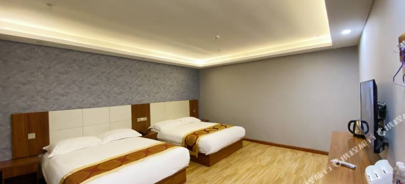 耀正商务酒店(贵阳龙洞堡机场中兴地铁站店)图片