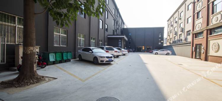 灰鲸酒店(保定保百购物广场复兴路体校店)图片