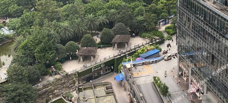 英子青年旅舍(重庆观音桥步行街店)图片