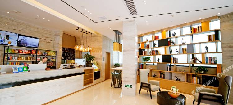 城市便捷酒店(鄂州花湖高铁站店)图片