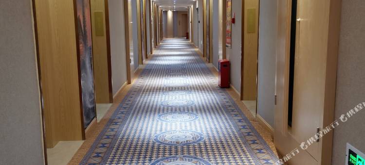 维也纳国际酒店(库车幸福路店)图片