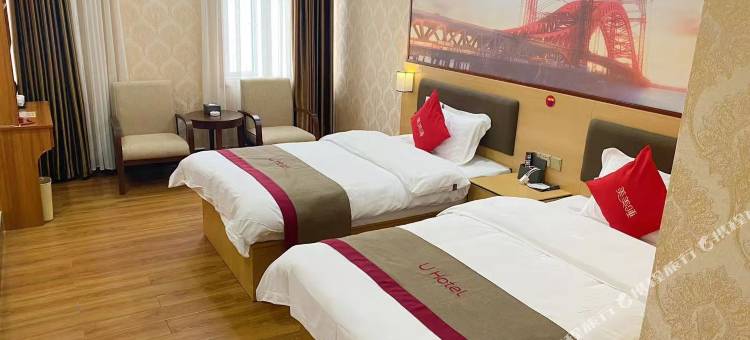 骏怡酒店(南部乐群美食街店)图片