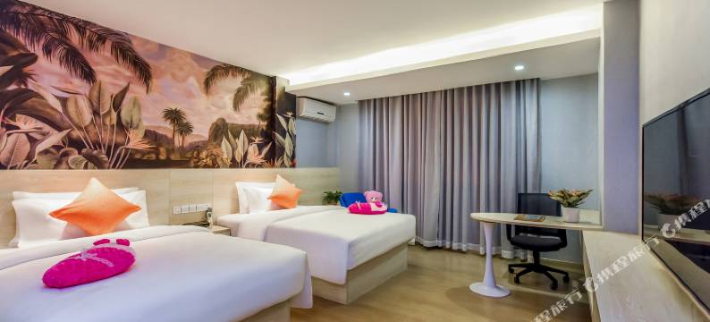 星旗精品酒店(佛山星御广场梦里水乡景区店)图片