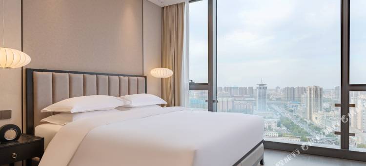 乐桔东方酒店(郑州正弘城丽汀店)图片