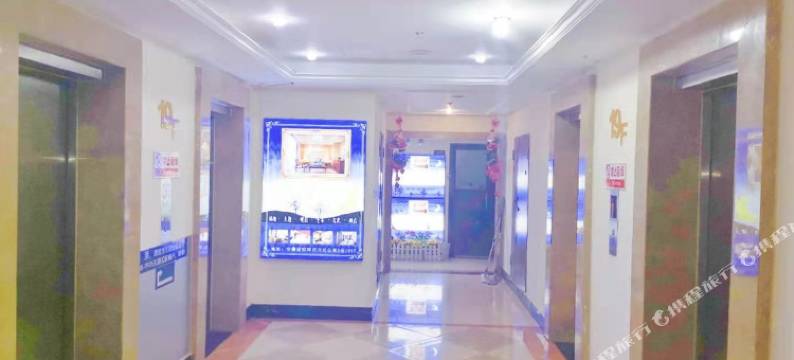 彤彤主题酒店(蚌埠万达B座店)图片