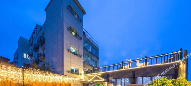 环岛路一鹿有你海景主题民宿(塔头东路2号分店)图片