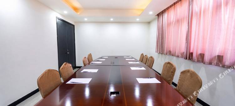 如家睿柏·云酒店(延安宝塔山二道街店)图片