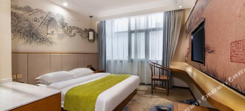 花居轻奢酒店(苏州观前街北寺塔地铁站店)图片