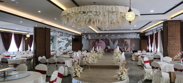 师宗丹凤大酒店图片