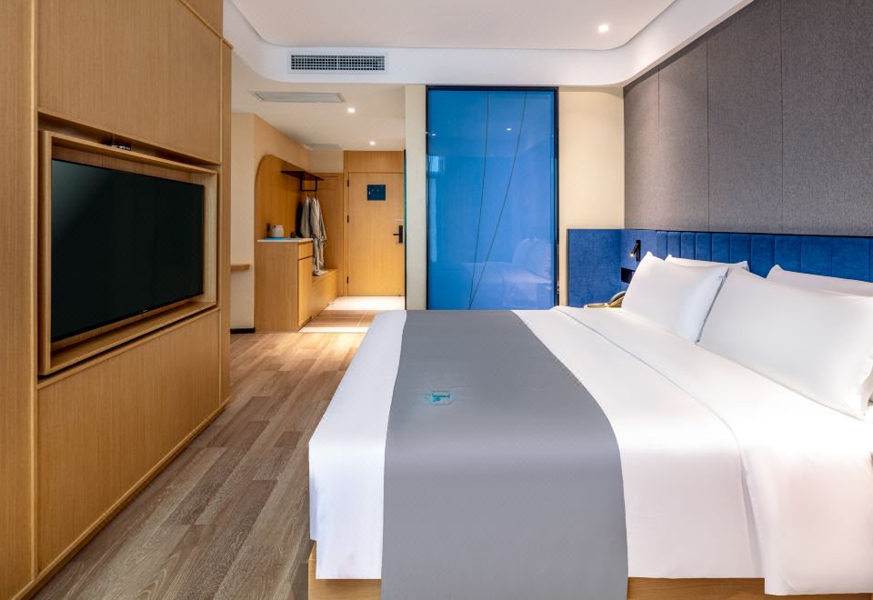 Lanou Shangpin Hotel (Yuxian Yangquan North station shop) Hotel Overview