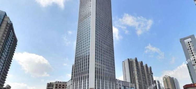 凌月伴岛国际公寓(广州昌岗地铁站店)图片