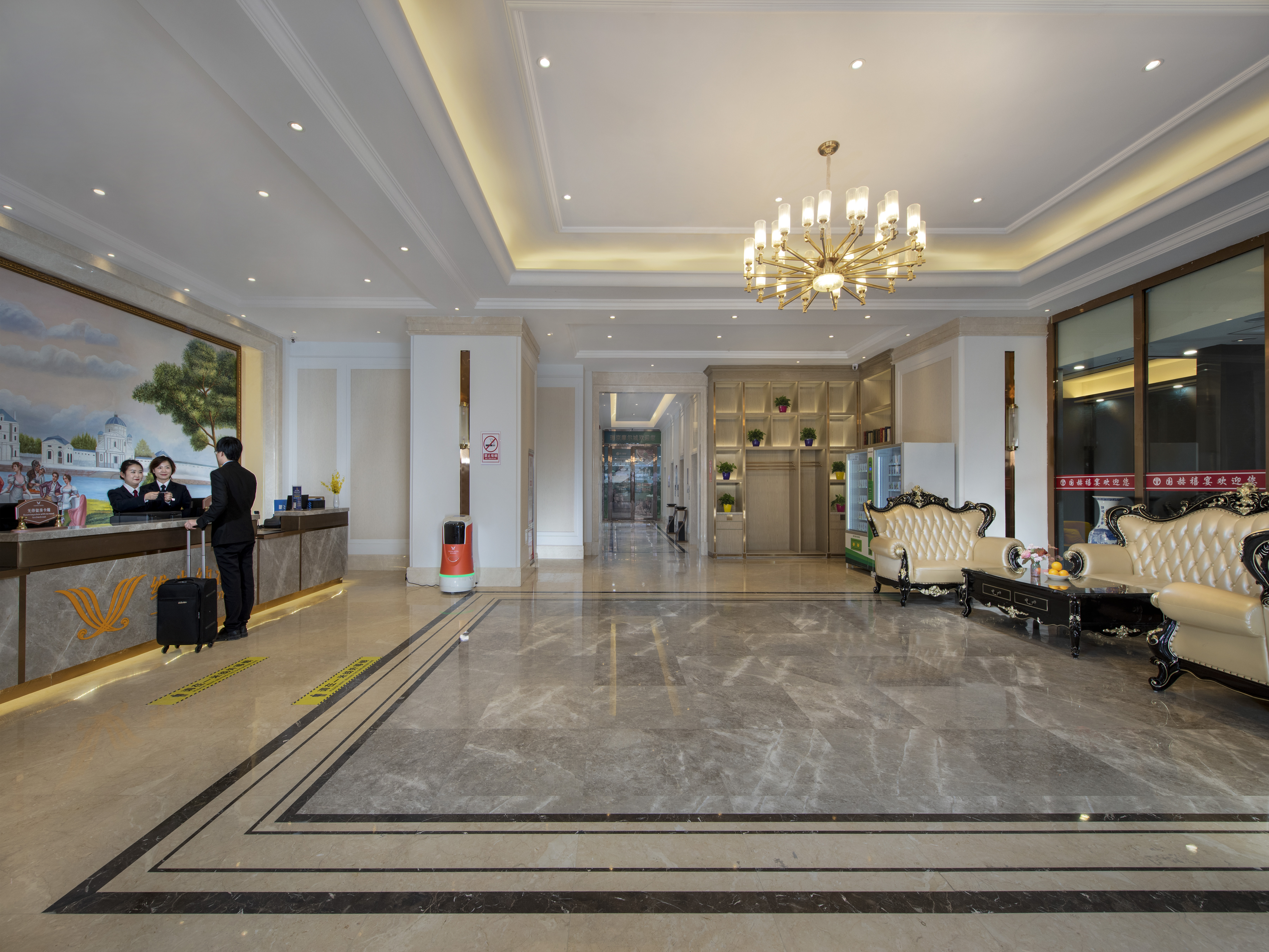 Vienna Hotel (Wuyuan Moore City store)Over view