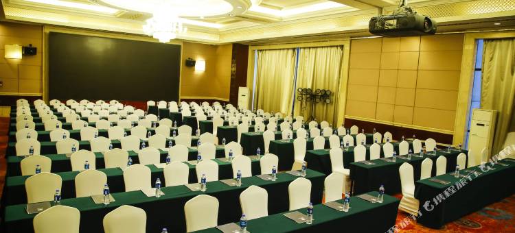 安阳华强诺华廷酒店(文体中心体育场店)图片