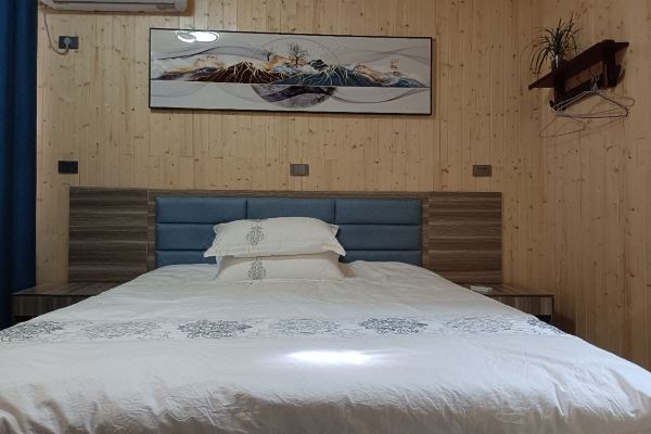 2019泰顺南浦假日民宿位于南浦风景区内(孙坪村木湾)距南浦溪人民政府