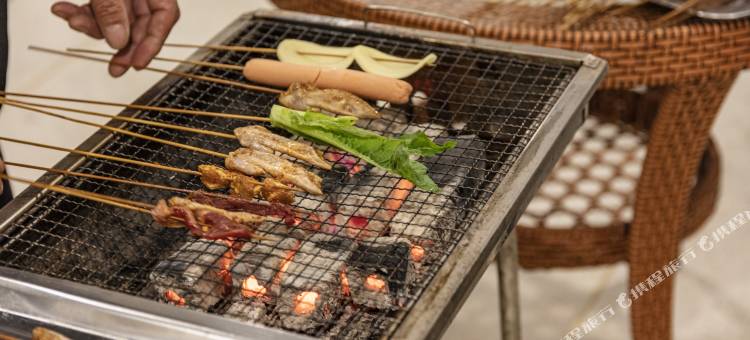 花筑·时间之外民宿(名山区店)图片