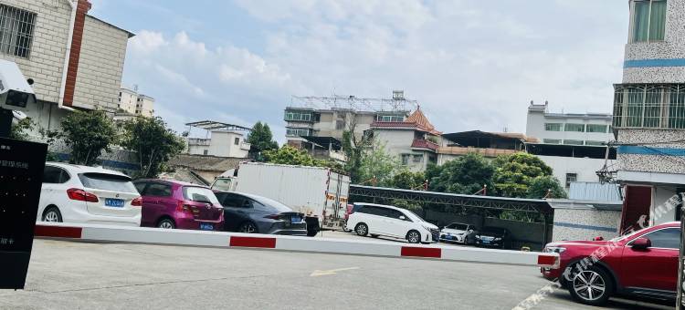 希云酒店(梅州嘉应学院江北校区店)图片