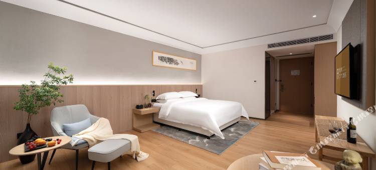 爱漫艺术酒店(东莞市政府国贸店)图片