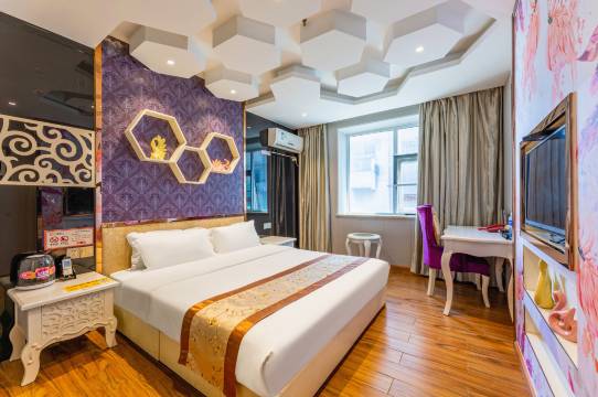 华美精致酒店(荆州古城景区店)