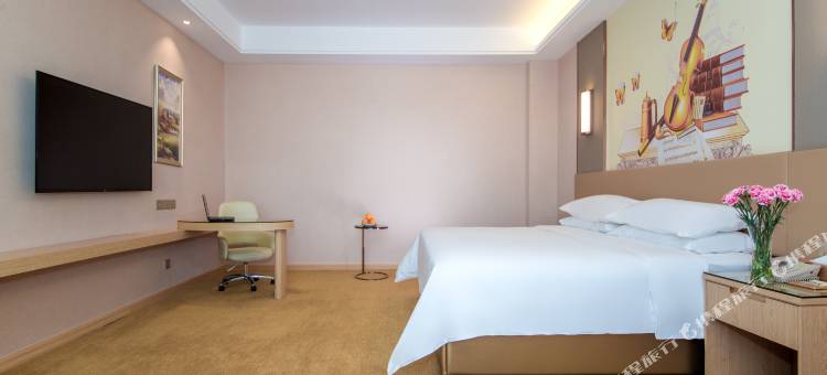 维也纳国际酒店(麻城高铁站商贸城店)图片