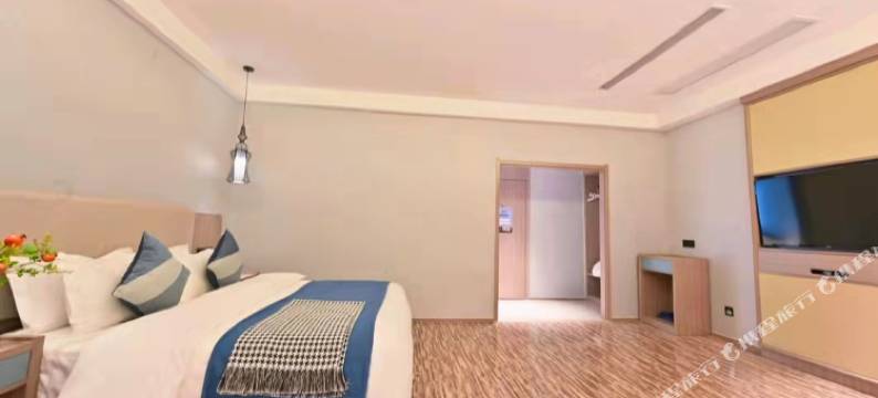 明君轻奢酒店(阜阳火车站店)图片