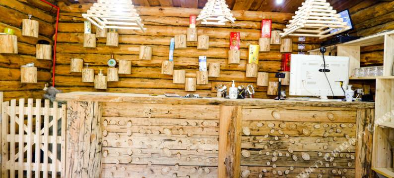 白哈巴远方的家图片