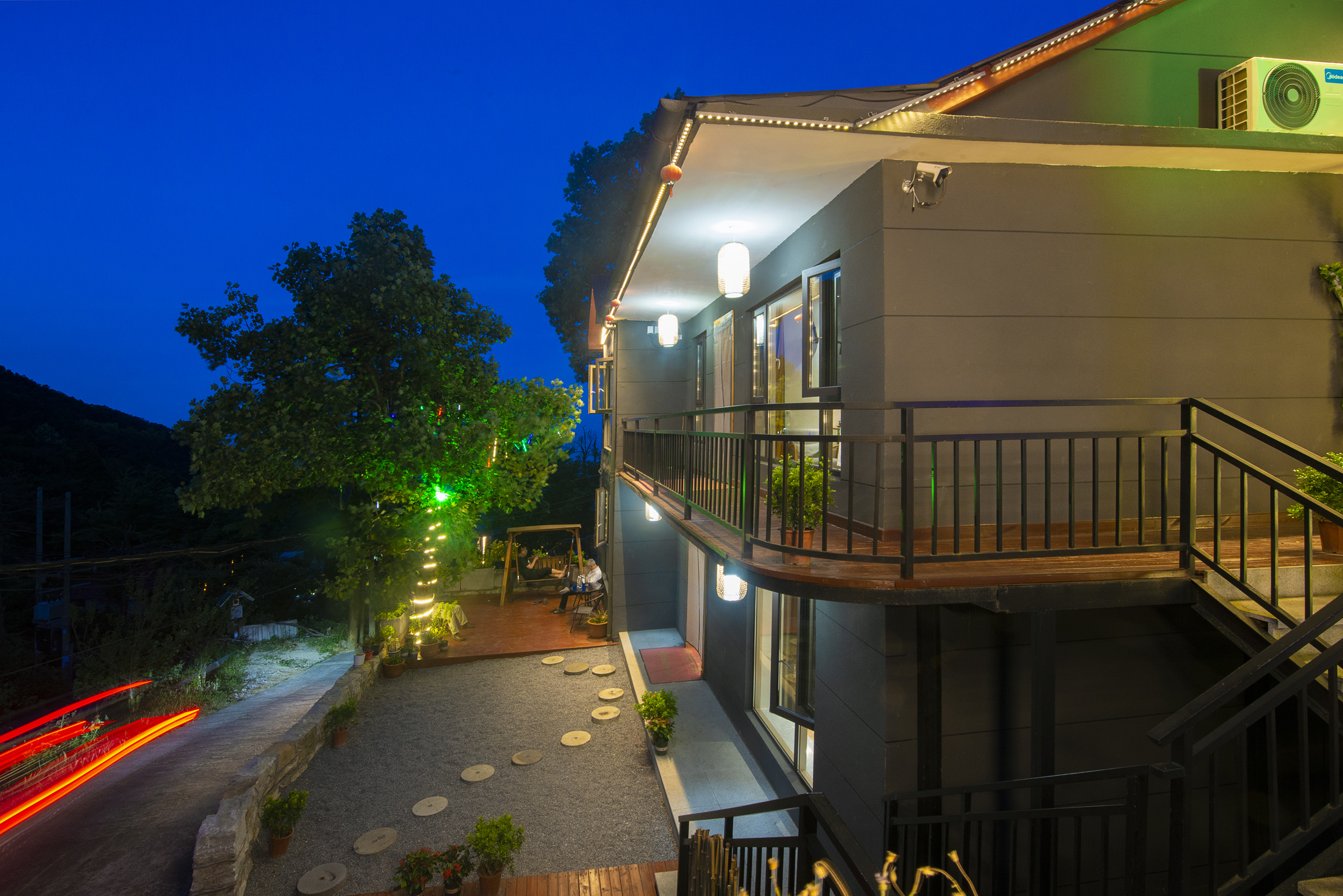 Bird's nestOver view