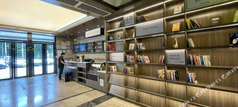 汉庭酒店(深圳西乡桃源地铁站店)图片