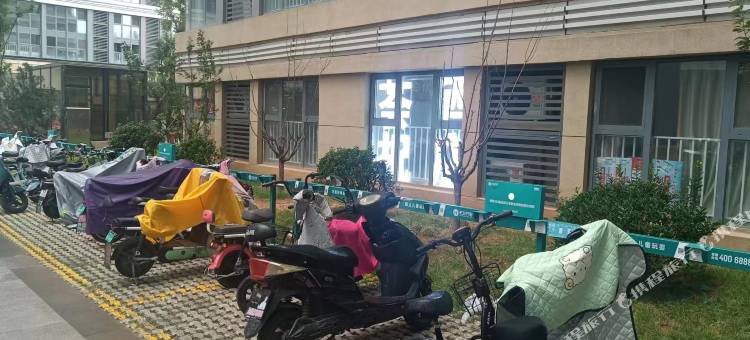 荟祝轻奢民宿(济南新悦广场店)图片