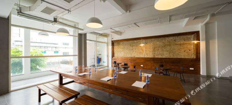 曼陀伦酒店(江门新会金沙购物广场店)图片